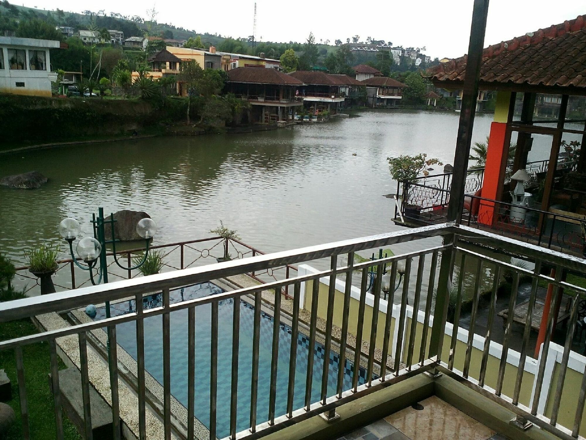 Villa Bukit Danau 치파나스 외부 사진