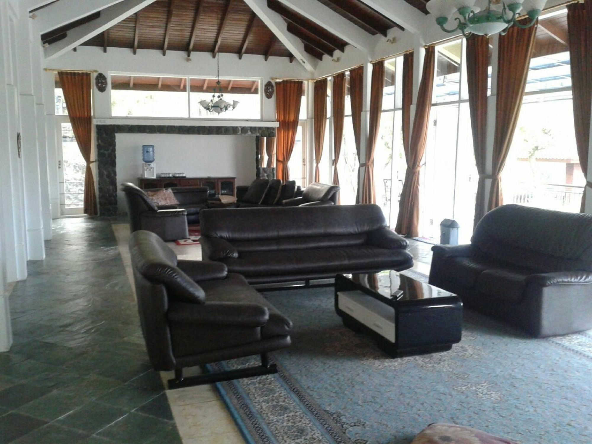 Villa Bukit Danau 치파나스 외부 사진